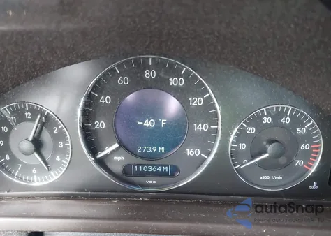 2004 Mercedes-Benz Clk 500 из США, поврежденный, VIN WDBTJ75J14F107452